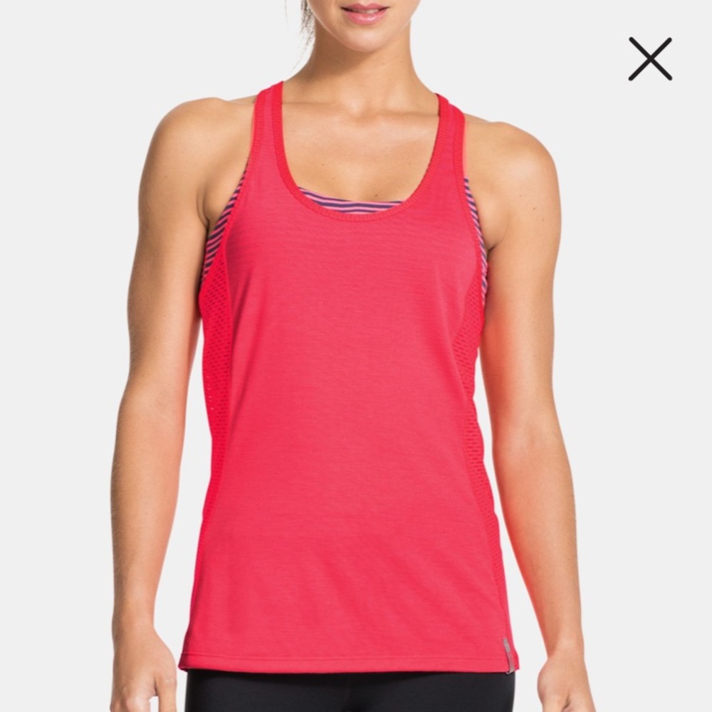 ❌SOLD❌ Under Armour Razorback Pink Tank Top Medium - Picture 2 of 4
